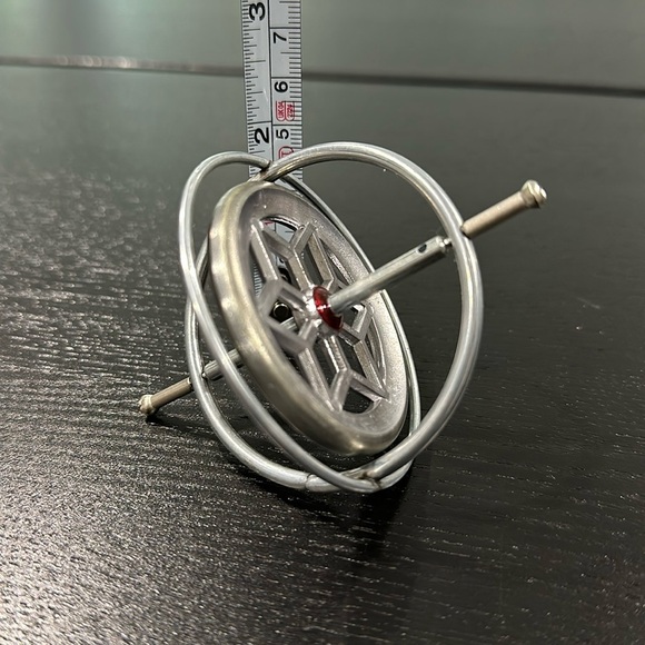 Vintage Master the Forces Tedco Gyroscope Spinning Toy - Picture 5 of 7